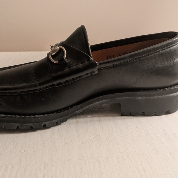 Women's Gucci leather loafers - Picture 12 of 16